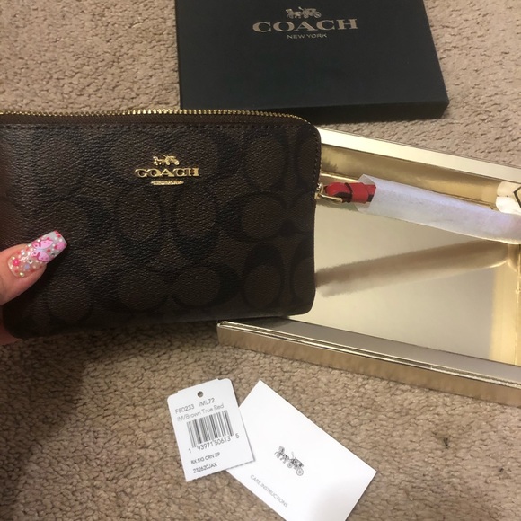 Coach Wallet - Picture 5 of 6